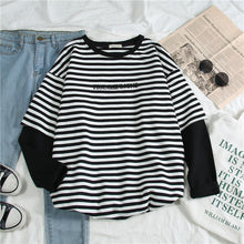 Load image into Gallery viewer, Korean Women shirts letters stripe Kawaii tops O-Neck All-match Students t-shirts autumn Harajuku Loose Clothing Casual T shirt